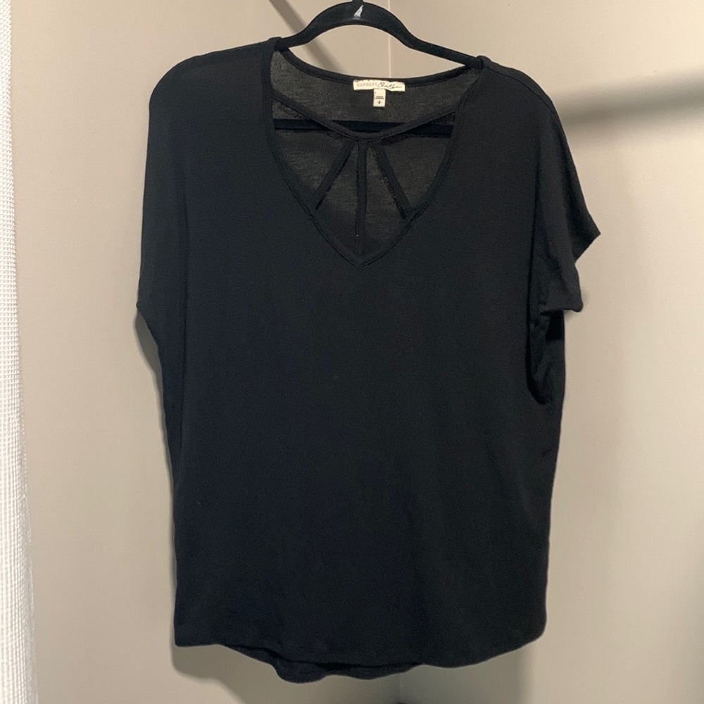 Womens short sleeve top